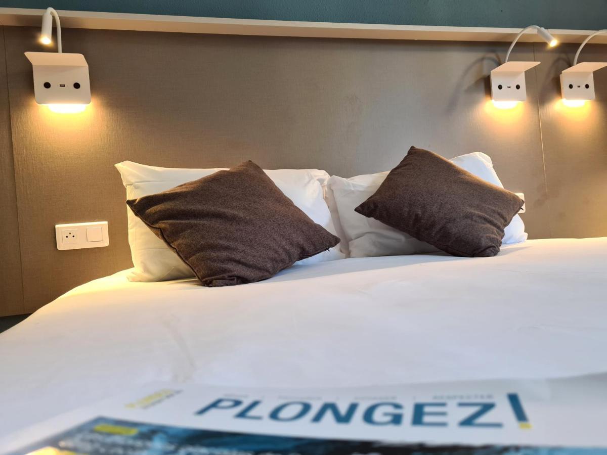 The Originals City Hôtel Marseille Aéroport Vitrolles  Esterno foto
