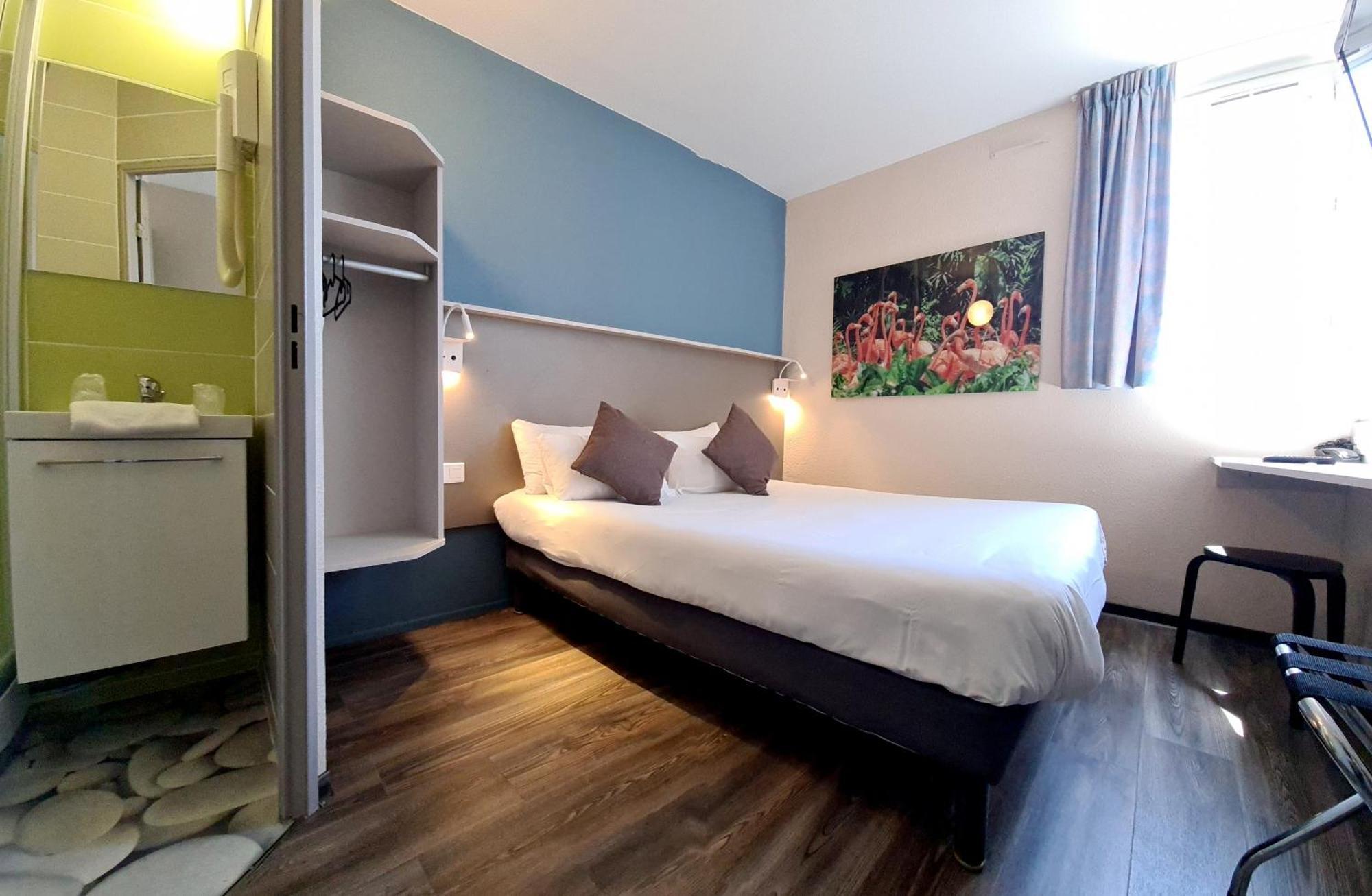 The Originals City Hôtel Marseille Aéroport Vitrolles  Esterno foto