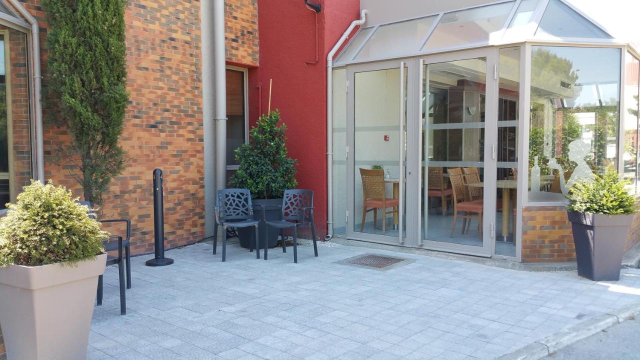 The Originals City Hôtel Marseille Aéroport Vitrolles  Esterno foto
